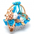 фото Необычная корзиночка с подарками для малыша "Жирафик"